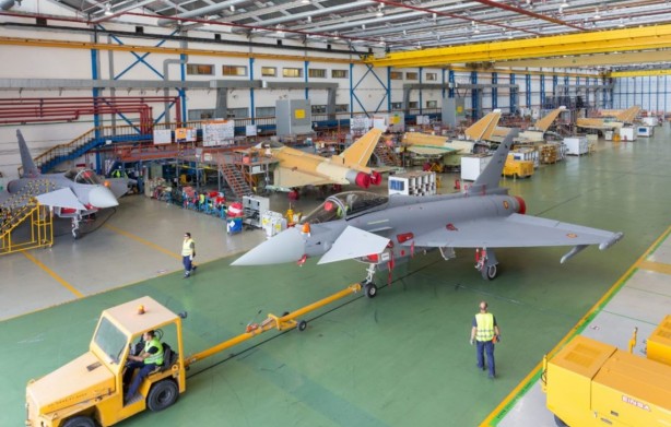 Foto - Türkiye'ye verilmeyen Eurofighter savaş uçaklarıyla ilgili büyük şok! Almanya apar topar Ankara'nın kapısını çalabilir