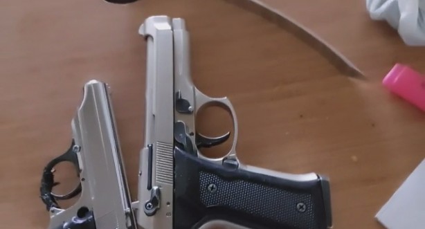 Foto - Ev değil cephanelik! Zehir tacirinin evinde ele geçirilenler şoke etti