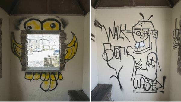 Foto - Ev gibi gözüküyor ama otobüs durağı!