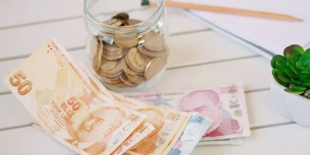 Foto - Ev hanımları emekli olur mu nasıl emekli olur? Hiç sigortası olmayan ev hanımları emeklilik şartları neler?