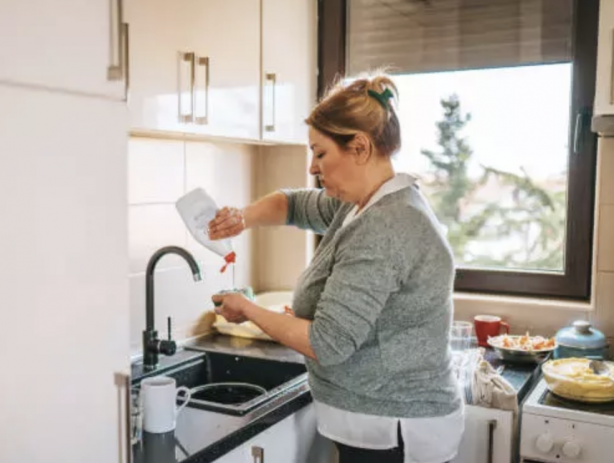 Foto - Ev hanımlarına emeklilikte yaş şartı ve prim detayı! Kim ne kadar ödeyecek? Devlet desteği ne kadar?
