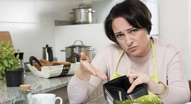 Foto - Ev hanımlarına emeklilikte yaş şartı ve prim detayı! Kim ne kadar ödeyecek? Devlet desteği ne kadar?