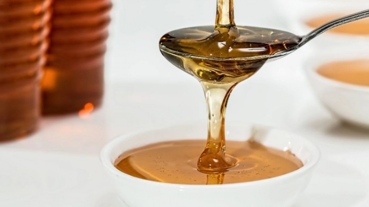 Foto - Ev hanımlarının dikkatine! Temizlik suyundan buruşan elleri pamuk gibi yapan yöntem