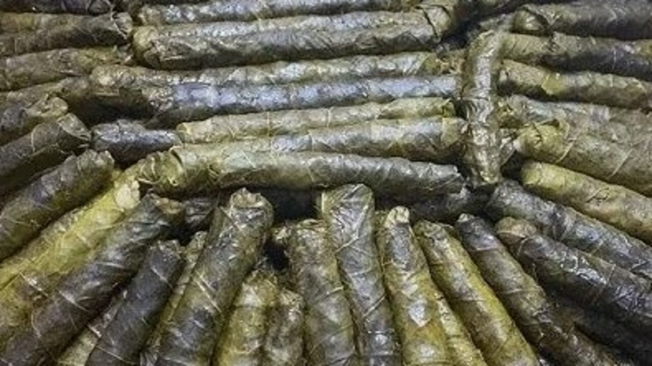 Foto - Ev hanımlarının işine çok yarayacak! İşte yaprak sarma yaparken dikkat etmeniz gereken 4 püf nokta