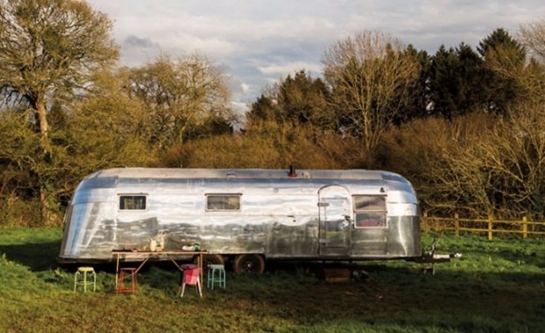 Ev kirasından sıkıldı ve bakın ne yaptı!