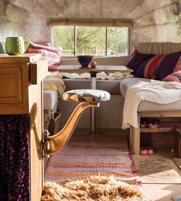 Foto - Ev kirasından sıkılınca bakın ne yaptı