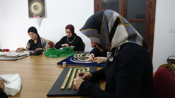 Foto - Ev ortamında meslek öğrendiler! Kendi işyerlerini açtılar