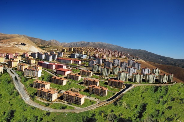 Foto - Ev sahibi olmak isteyenler buraya! 32 ilde ucuza konut satılacak, bu fırsat kaçmaz