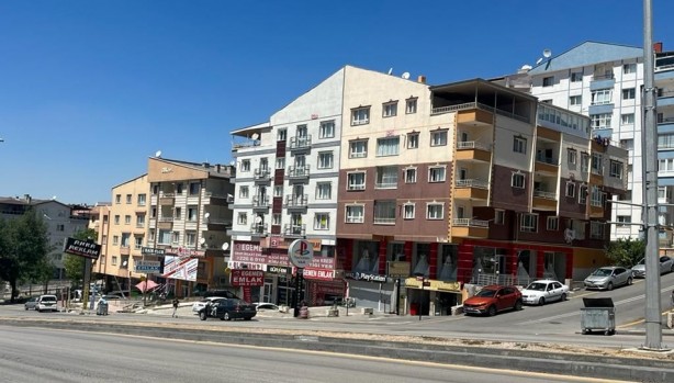 Ev sahibinden kiracıya görülmemiş teklif! Kiracı gözünü kırpmadan reddetti