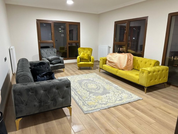 Ev sahiplerinden yürekleri ısıtan davranış! Hem kira almayacaklar hem fatura ödetmeyecekler