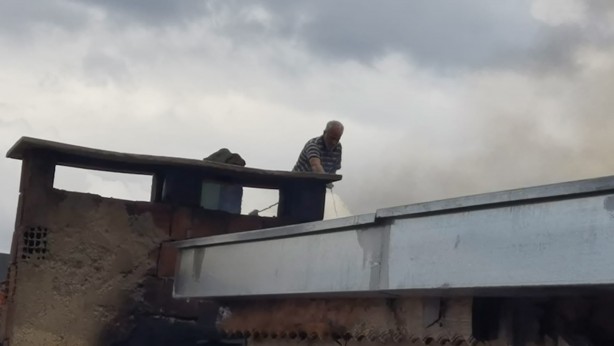 Ev yangınında korkutan patlama!