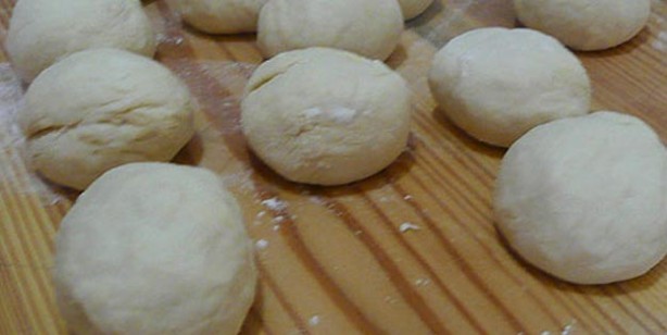 Foto - Ev yapımı baklava hamuru tarifi | Baklava hamuru tarifi püf noktaları nelerdir?