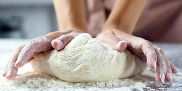 Foto - Ev yapımı baklava hamuru tarifi | Baklava hamuru tarifi püf noktaları nelerdir?