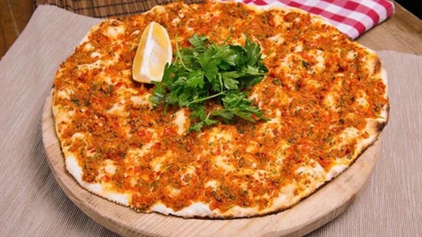 Foto - Ev yapımı lahmacun tarifi | Mayasız lahmacun tarifi