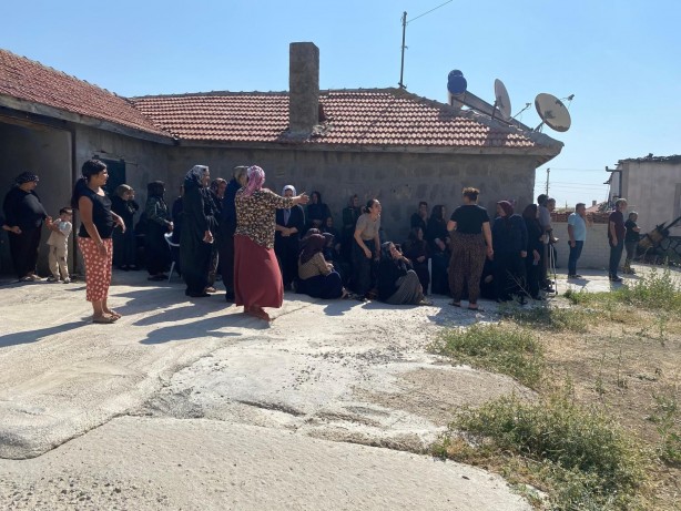 Evde çıkan yangında anne ve oğlu can verdi