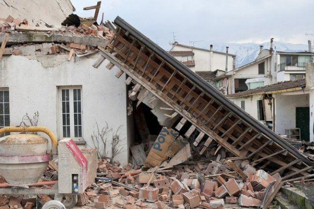 Foto - Evde en güvenilir oda belli oldu! İşte deprem esnasında yapmanız gerekenler