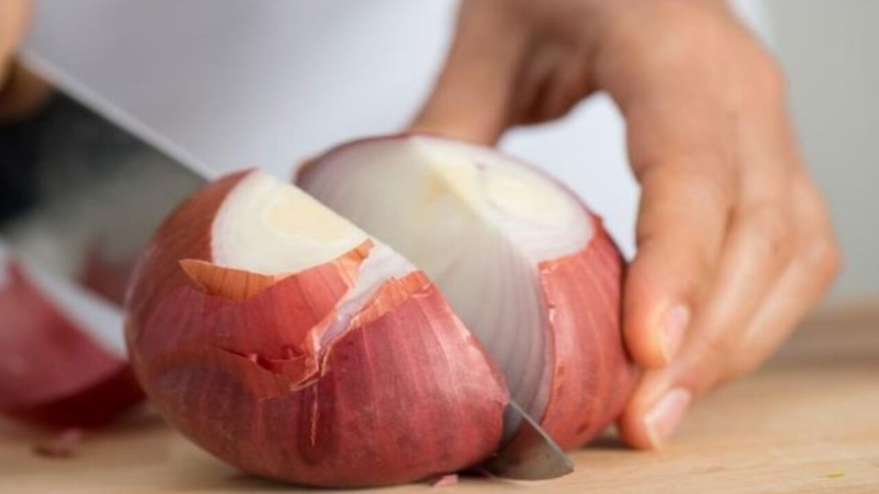 Foto - Evde hazırlayıp 15 dakika bekletin! İşte kel bölgelerde saç çıkaran doğal yöntem