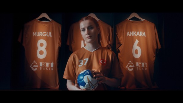 Evde, işte, sokakta, sahada! Cengiz Holding ‘Kadın Gücünün Yanında’