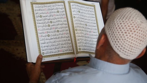 Foto - Evde itikafa girilir mi? Evde itikaf olur mu?