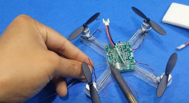 Foto - Evde kendi drone'unuzu yapın!