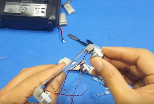 Foto - Evde kendi drone'unuzu yapın!