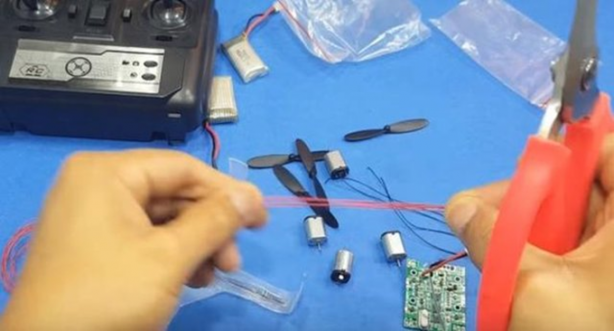 Foto - Evde kendi drone'unuzu yapın!