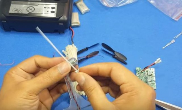 Foto - Evde kendi drone'unuzu yapın!