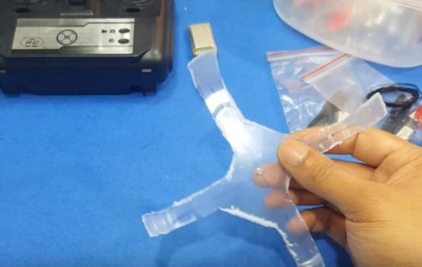 Foto - Evde kendi drone'unuzu yapın!