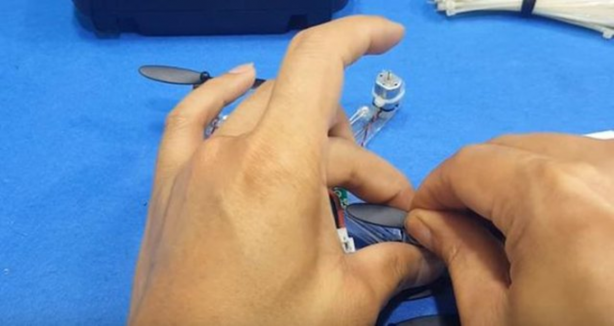 Foto - Evde kendi drone'unuzu yapın!