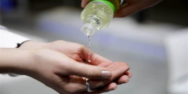 Evde kolonya nasıl yapılır? Ev yağımı kolonya tarifi