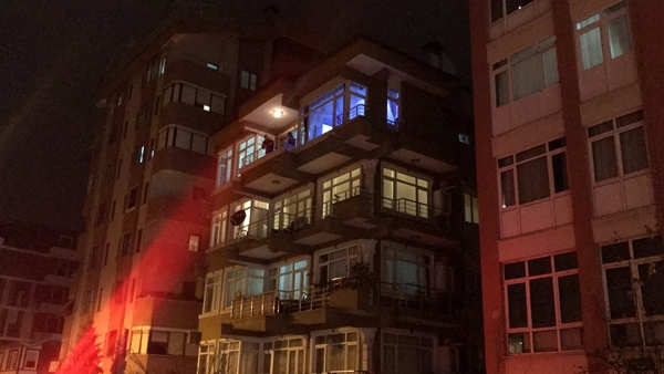 Foto - Evde silahını temizlerken kendini vurdu