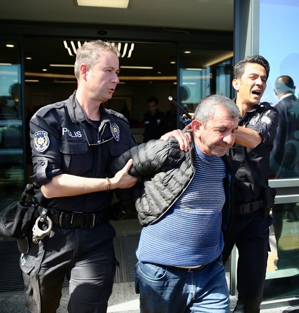 Foto - Evde silahlı kavga! 2 ölü