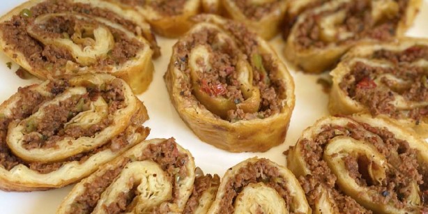 Foto - Evde üç tane yufkanız varsa sıcacık lahmacunlar yapabilirsiniz! Kokuyu alan kapıya dayanacak! İşte damak çatlatan lezzetin tarifi 