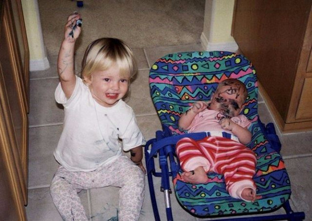 Foto - Evde yalnız kalan çocuklar öyle yaramazlıklar yaptı ki!