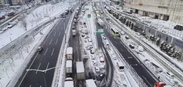 Foto - Evden çıkacaklar aman dikkat! İstanbul'a kar geliyor