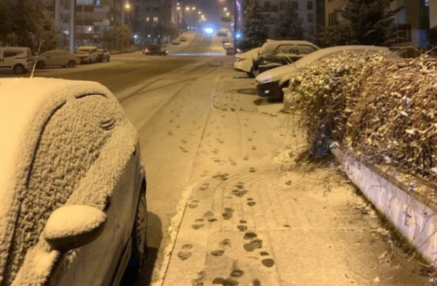 Foto - Evden çıkacaklar aman dikkat! İstanbul'a kar geliyor