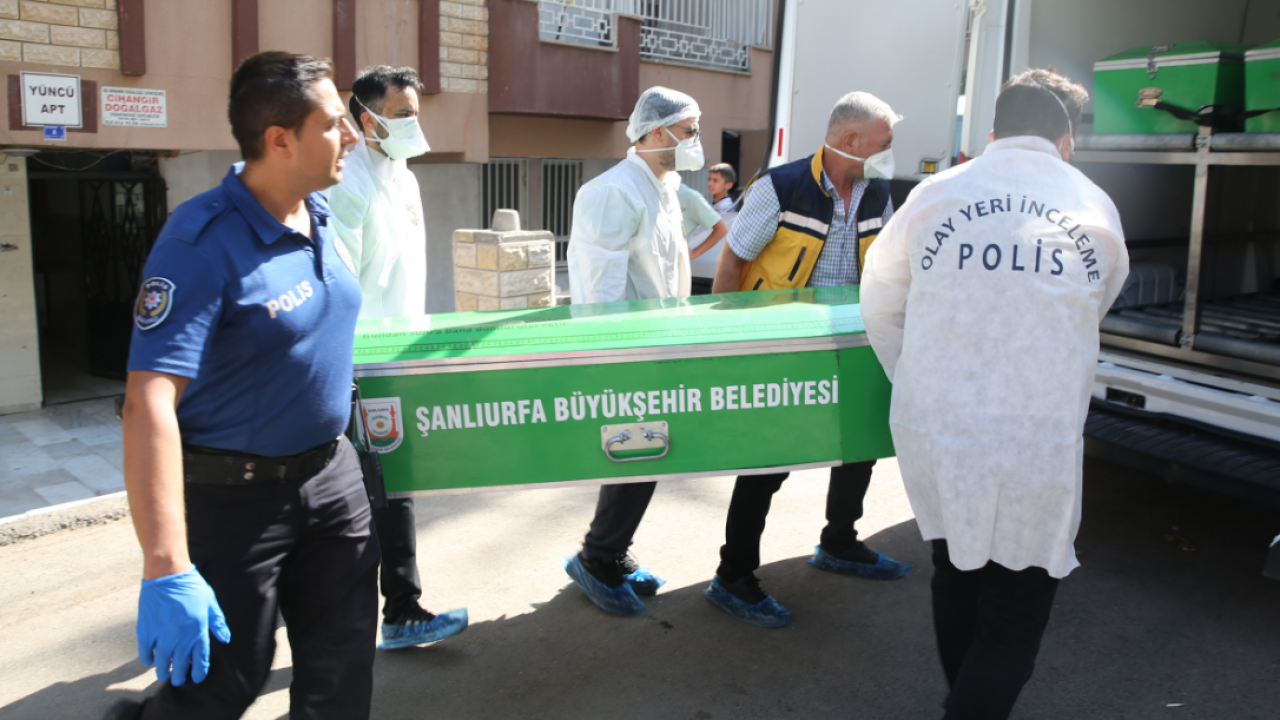 Foto - Evden gelen kötü koku acı olayı ortaya çıkardı