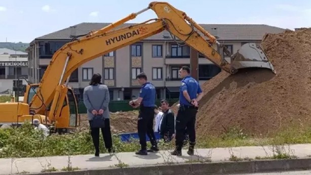 Eve temel atarken ceset buldular!