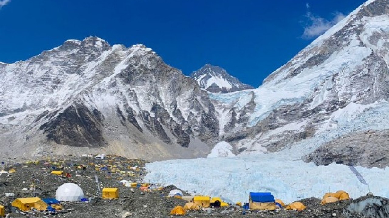 Foto - Binlerce metre yükseklikte mahsur kaldılar! Hipotermi geçirmeye başladılar!