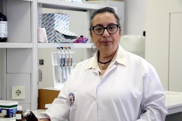 Foto - Evet, doğru okuyorsunuz! Bu parfüm sürülmüyor yutuluyor