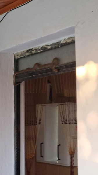 Foto - Evin içinde panik anları! Neye uğradığını şaşırdı