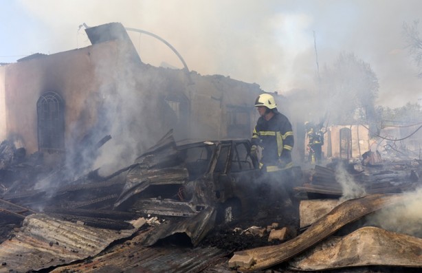 Foto - Evini ateşe verdi, gözaltına alındı