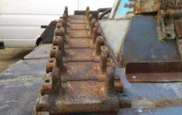 Foto - Evinin garajında tank yaptı