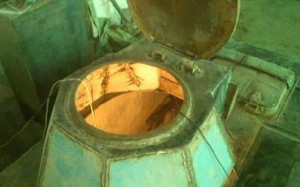 Foto - Evinin garajında tank yaptı