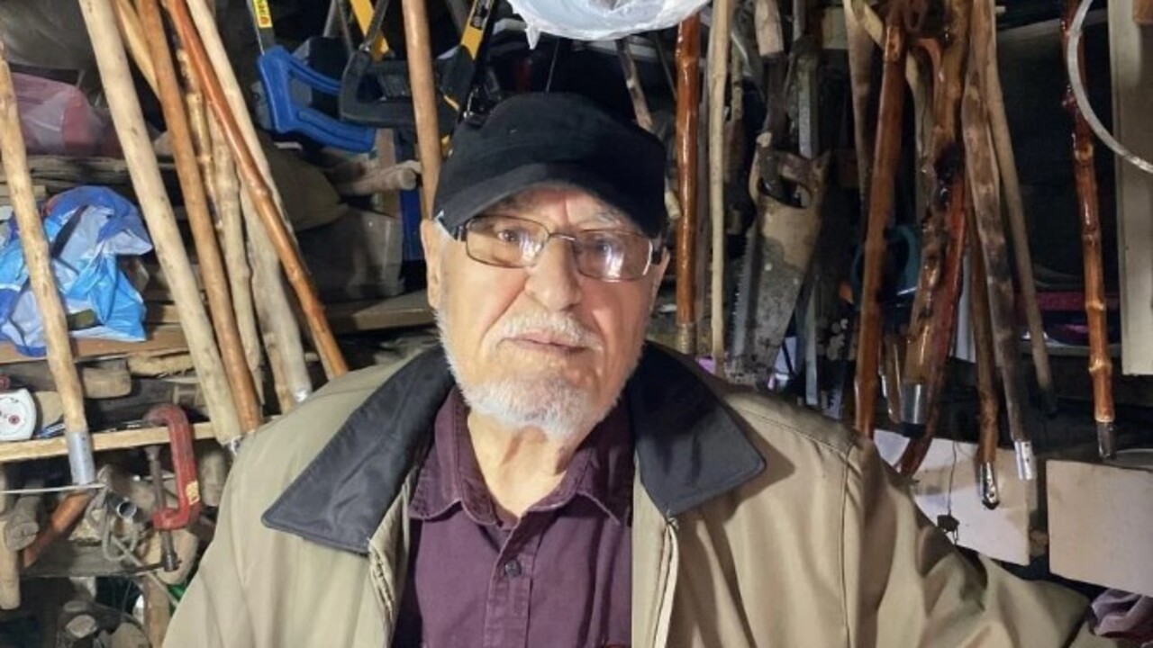 Foto - Evinin odunluğunu atölyeye çevirdi! 40 yıldır tabiattan toplayarak üretiyor