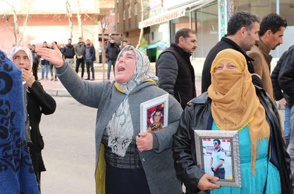 Foto - Evlat nöbeti 139. gününe girdi: Kaç gel yavrum