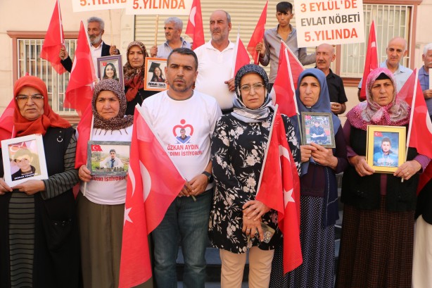 Foto - Evlat nöbeti 5. yılında! 'Suçlu olan kepenk kapatır'