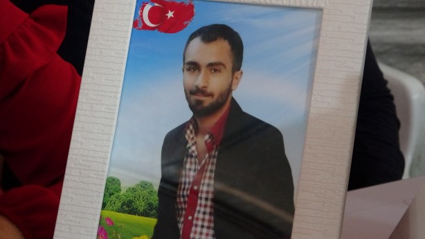 Foto - Evlat nöbetinde 1124. gün