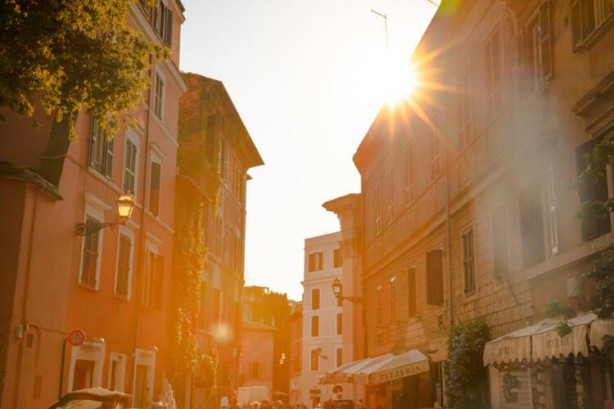 Foto - Evler 1 Euro'ya satılıyor! Tek şart var 