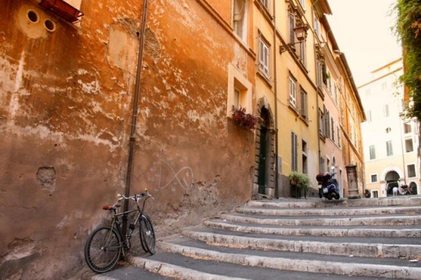 Foto - Evler 1 Euro'ya satılıyor! Tek şart var 